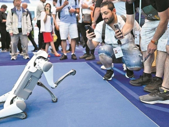 “深圳—香港—广州”跃居全球创新集群首位