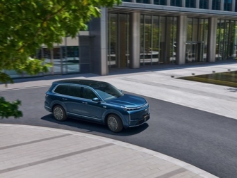 大六座SUV重点不仅是大，它将开启AI上车新时代