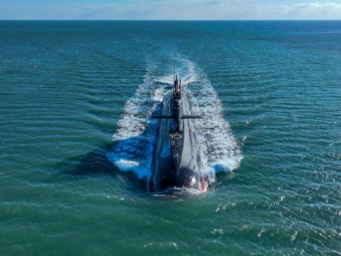 海军某潜艇支队开展跨昼夜、多课目实战化训练